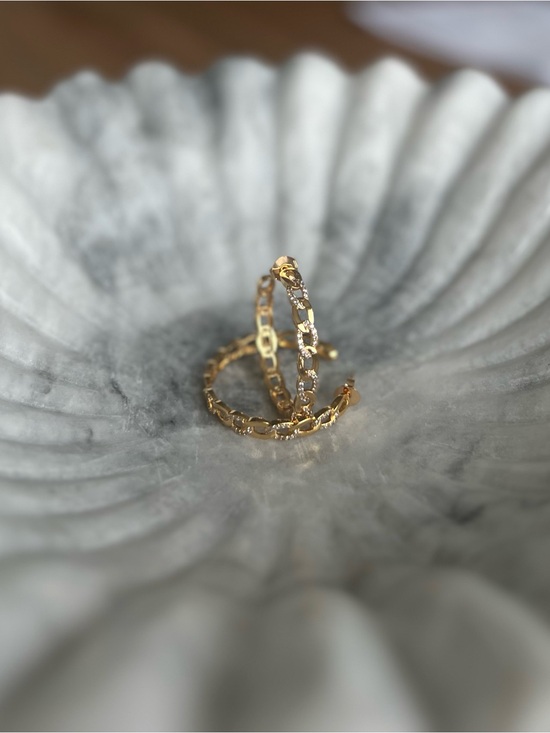Jewelry - Gold Hoops - Elegant Women’s Jewelry